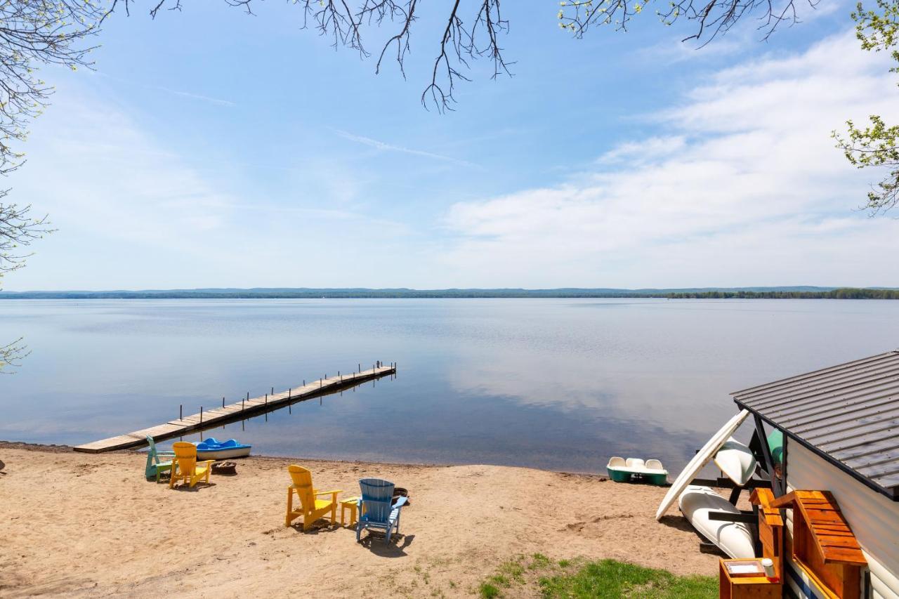 Greystone On Golden Lake Deacon Exterior foto